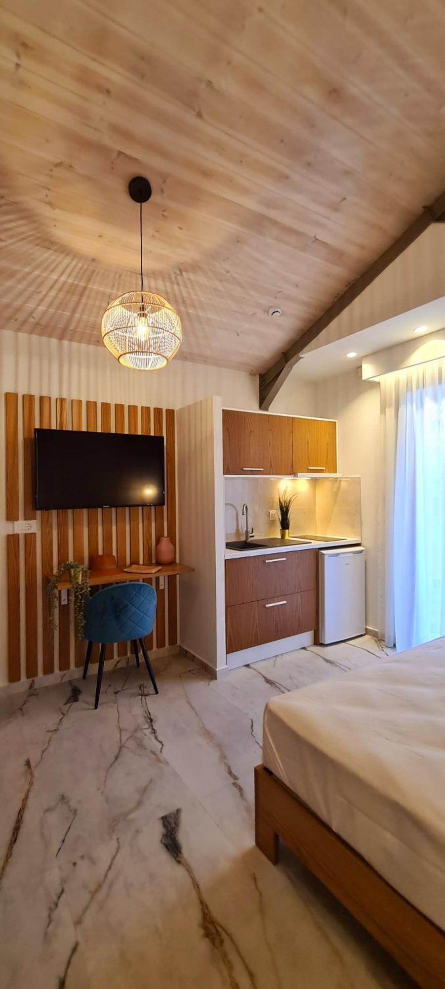 Costa Anastasia_Sea View Suites Nea Vrasna Room photo